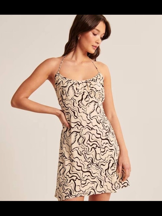 Abercrombie & Fitch Dresses & Skirts - NWT Abercrombie & Fitch Brown and Cream Print Ruched Halter Mini Dress